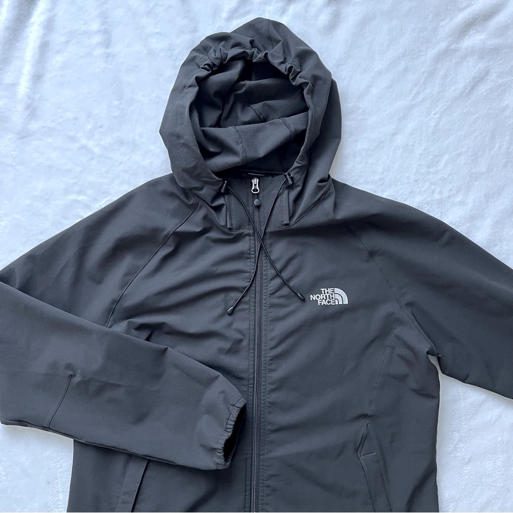 The North Face Women’s Apex Jacket - Picture 14 of 14